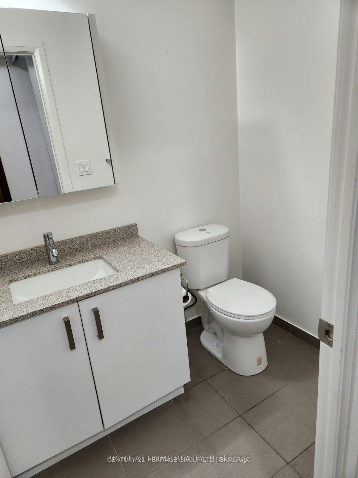 302-1 Uptown Drive, Markham, ON, L3R 5C1 - 6