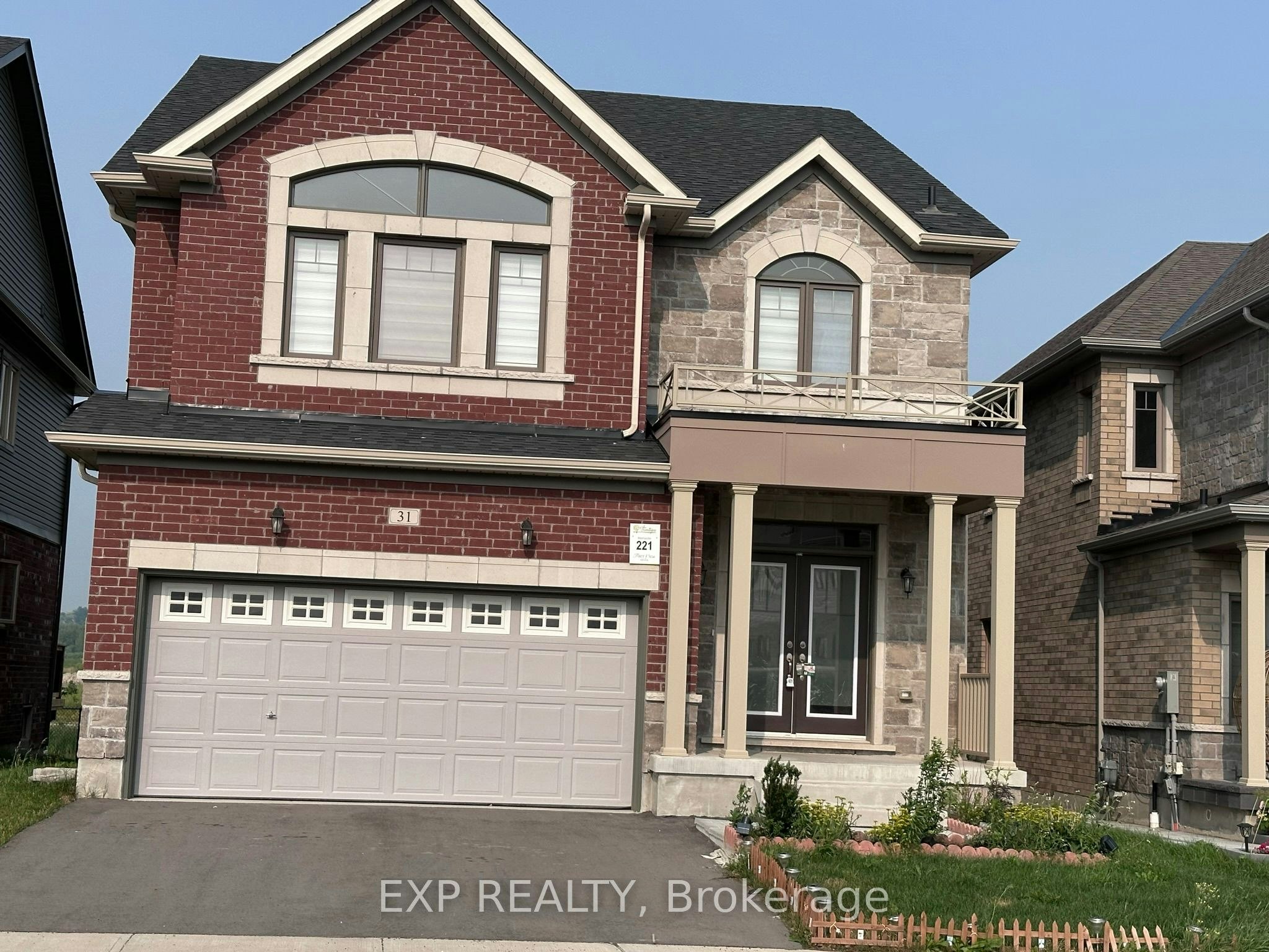 31 Lorne Thomas Place, New Tecumseth, ON, L9R 0T8