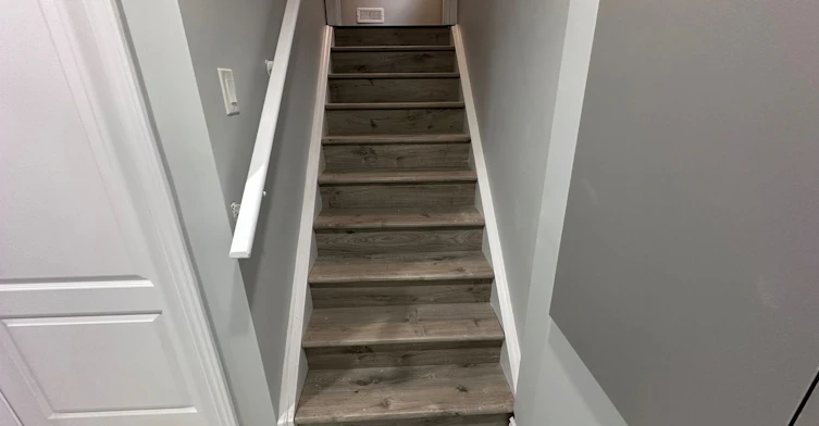 31 Lorne Thomas Place, New Tecumseth, ON, L9R 0T8 - 2