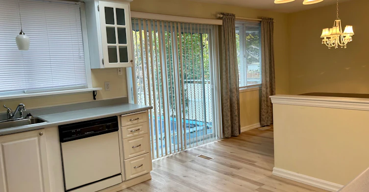 94 Southdale Drive, Markham, ON, L3P 1K2 - 7