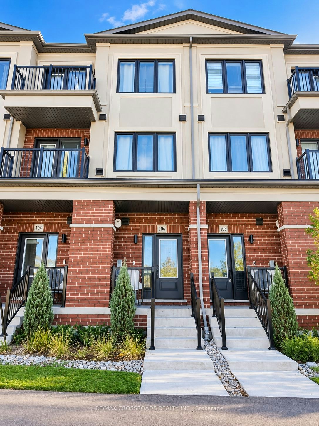 106 Matawin Lane, Richmond Hill, ON, L4B 0H7 - 2