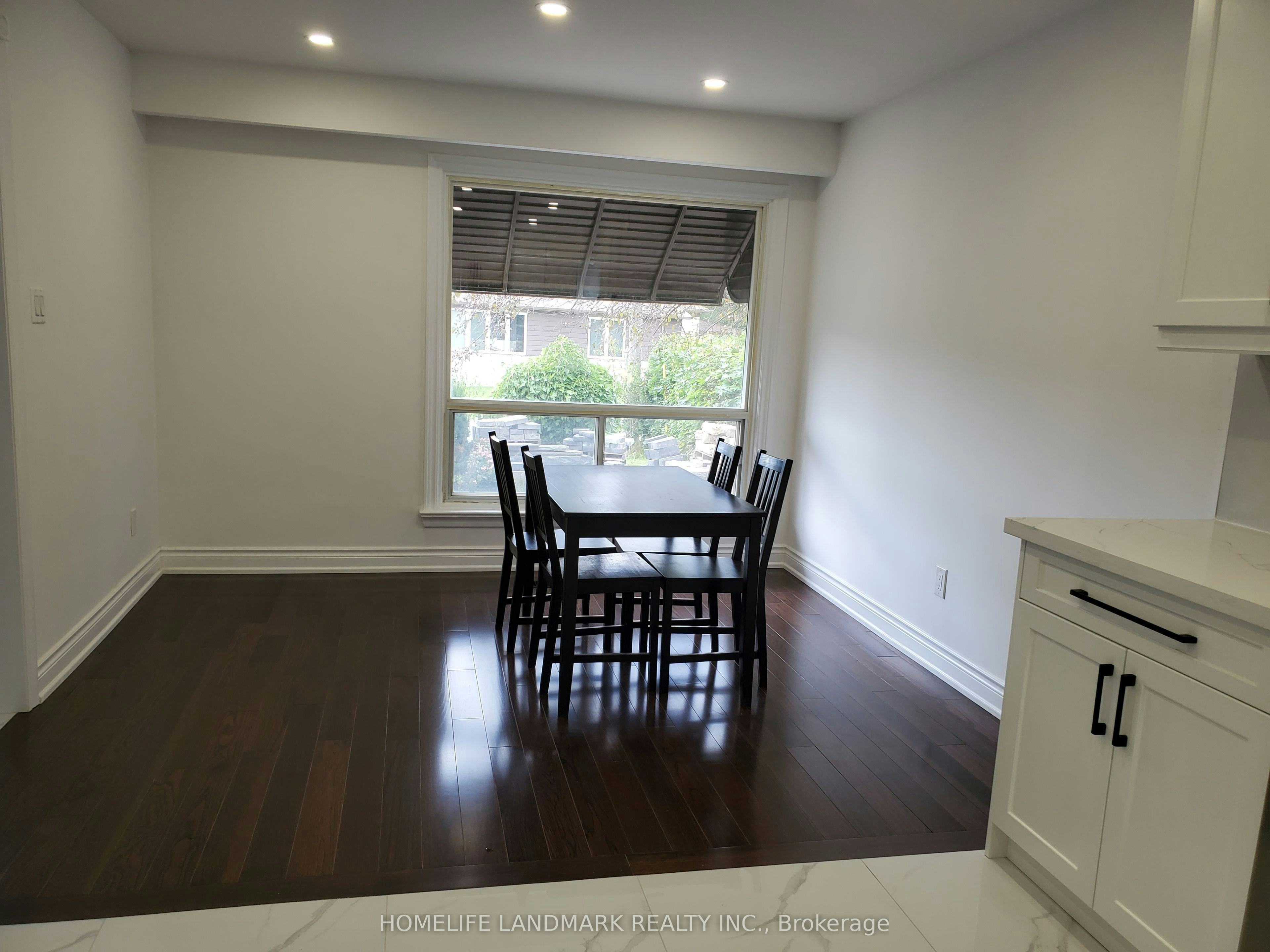17 Maralim Road, Richmond Hill, ON, L4C 2K6 - 2