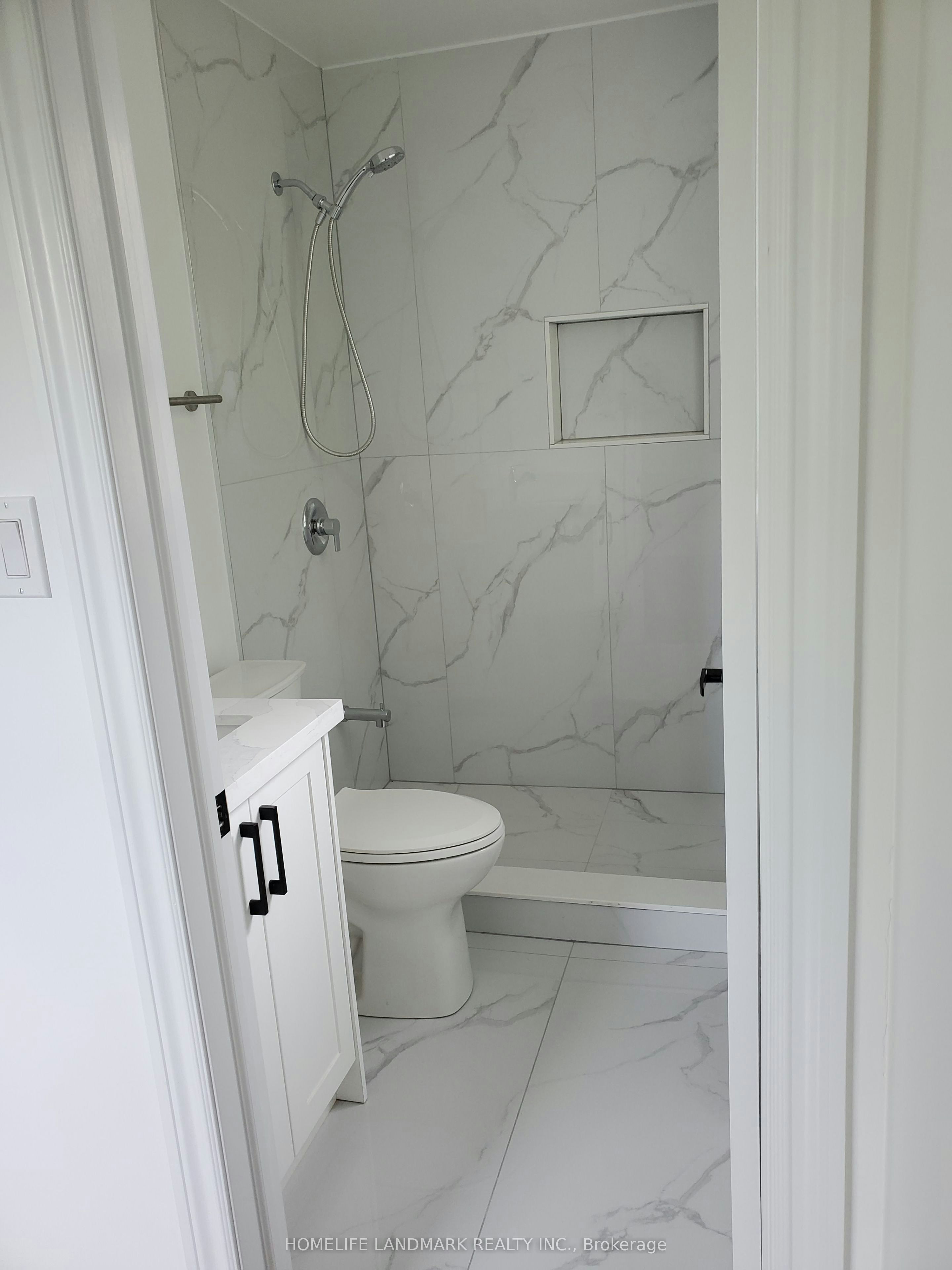 17 Maralim Road, Richmond Hill, ON, L4C 2K6 - 7