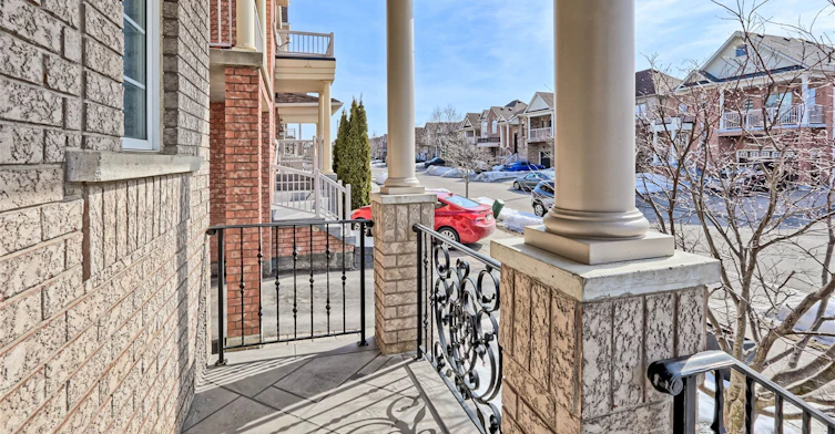 36 Canyon Gate Crescent, Vaughan, ON, L6A 0C2 - 2