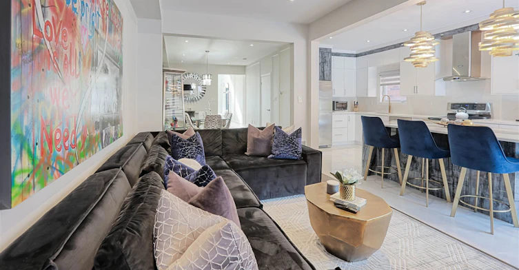 36 Canyon Gate Crescent, Vaughan, ON, L6A 0C2 - 10