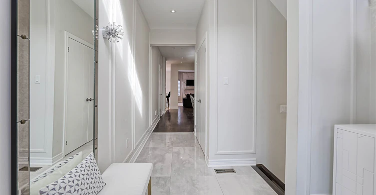 36 Canyon Gate Crescent, Vaughan, ON, L6A 0C2 - 4