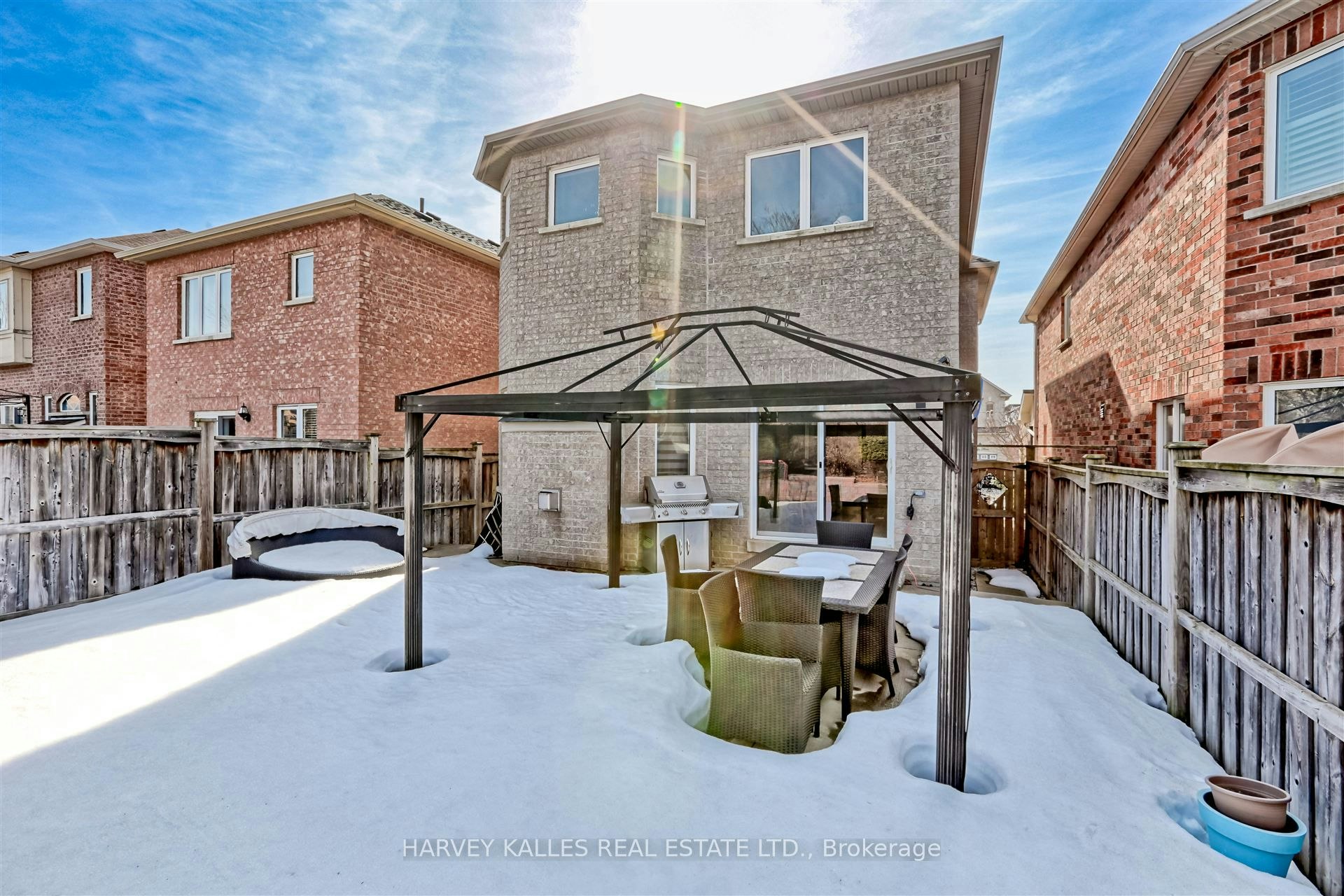 36 Canyon Gate Crescent, Vaughan, ON, L6A 0C2 - 38