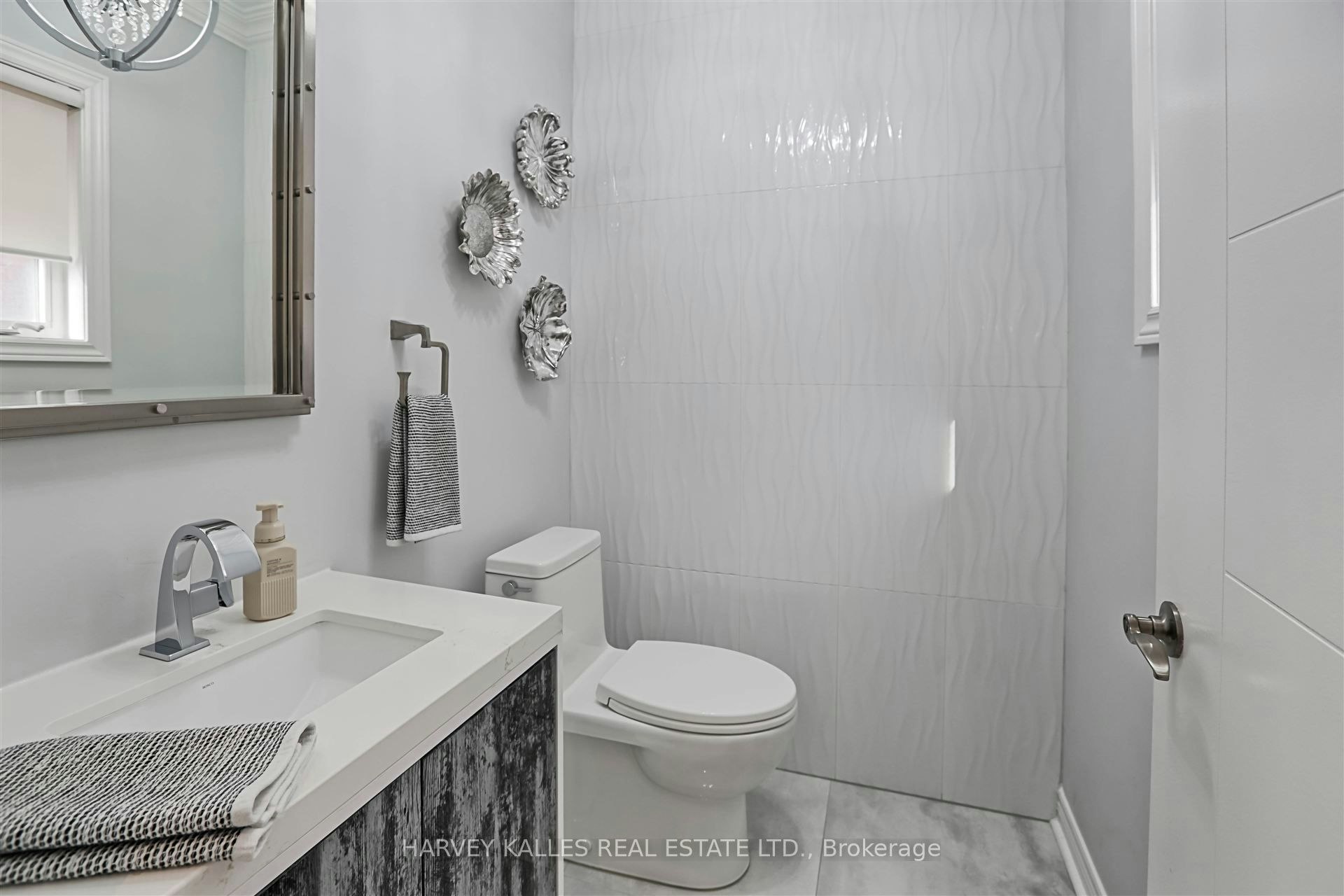 36 Canyon Gate Crescent, Vaughan, ON, L6A 0C2 - 16