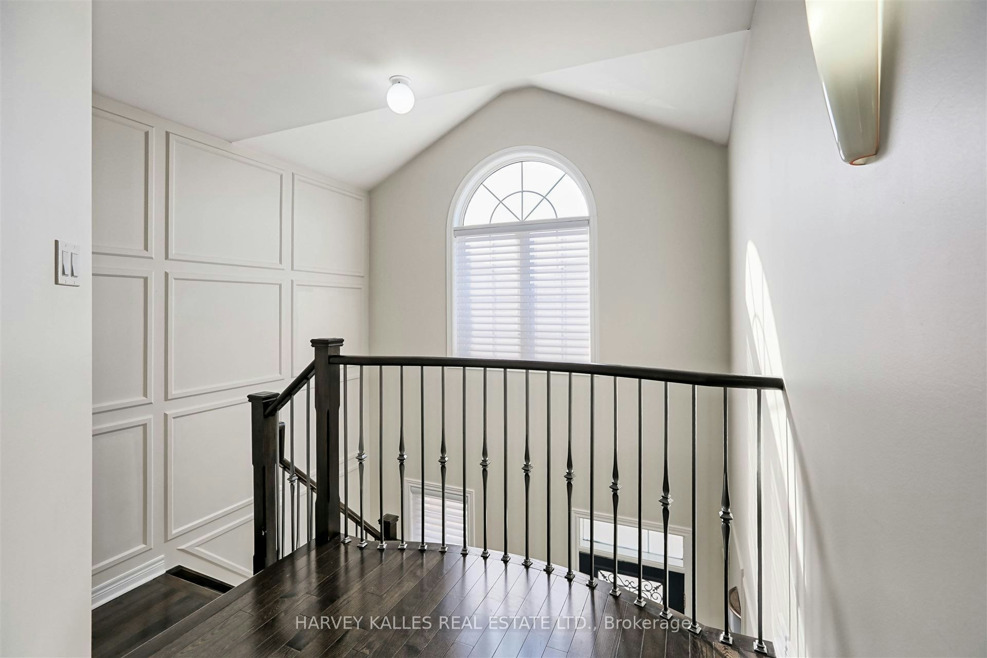 36 Canyon Gate Crescent, Vaughan, ON, L6A 0C2 - 18