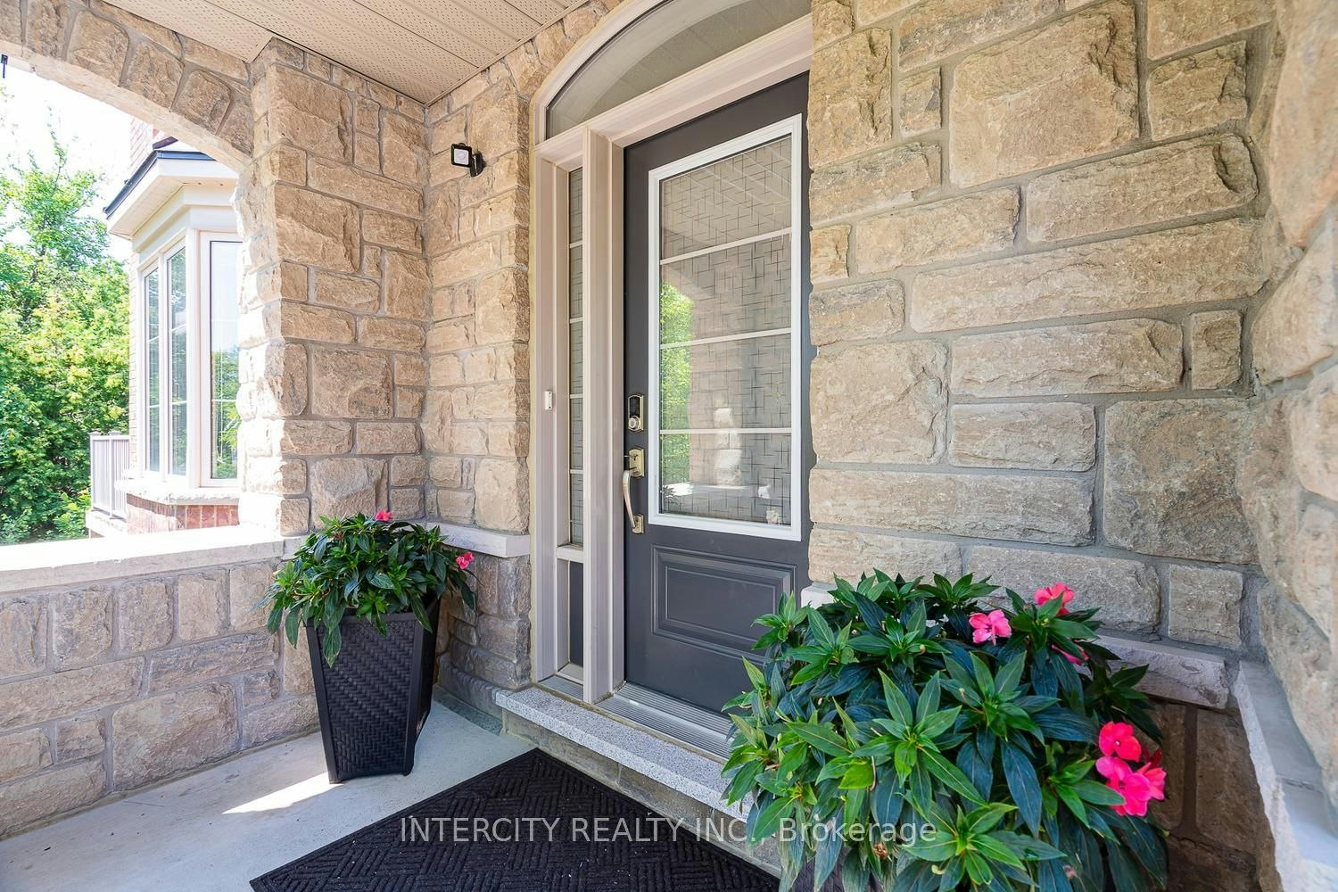 116-1331 Major Mackenzie Drive W, Vaughan, ON, L6A 4W4 - 3