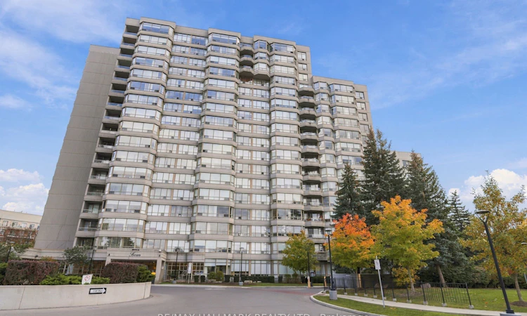 415-7 Townsgate Drive