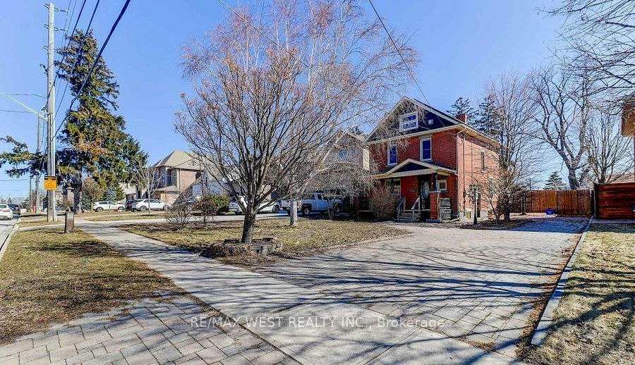 8243 Kipling Avenue, Vaughan, ON, L4L 2A5