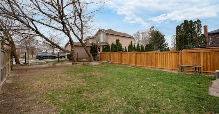 97 Coles Avenue, Vaughan, ON, L4L 1L8 - 31