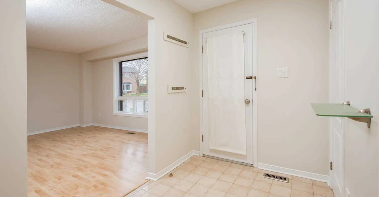 97 Coles Avenue, Vaughan, ON, L4L 1L8 - 5