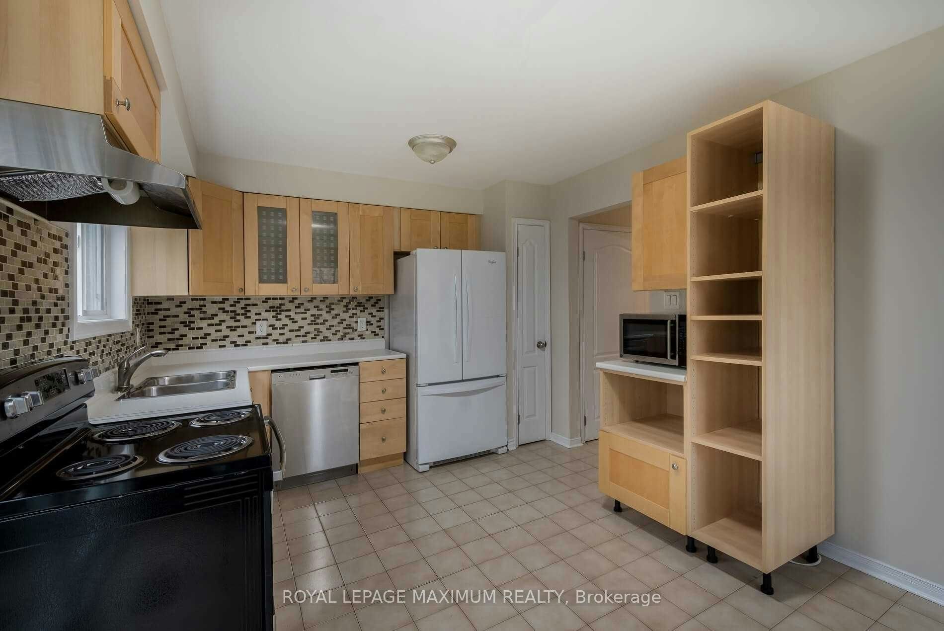 97 Coles Avenue, Vaughan, ON, L4L 1L8 - 15