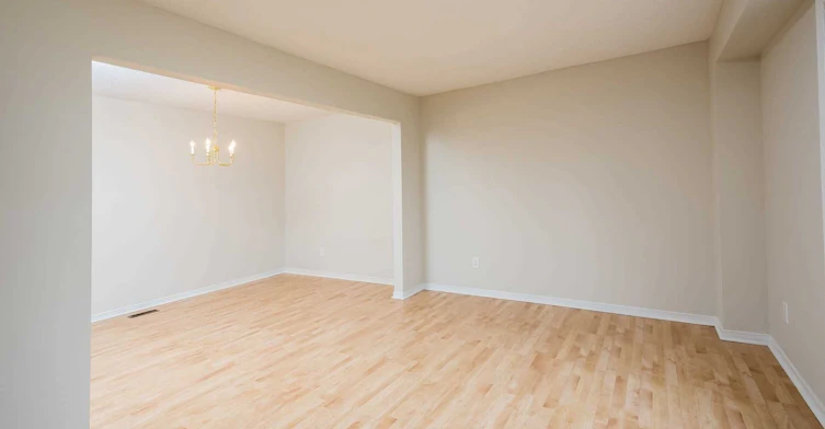 97 Coles Avenue, Vaughan, ON, L4L 1L8 - 7