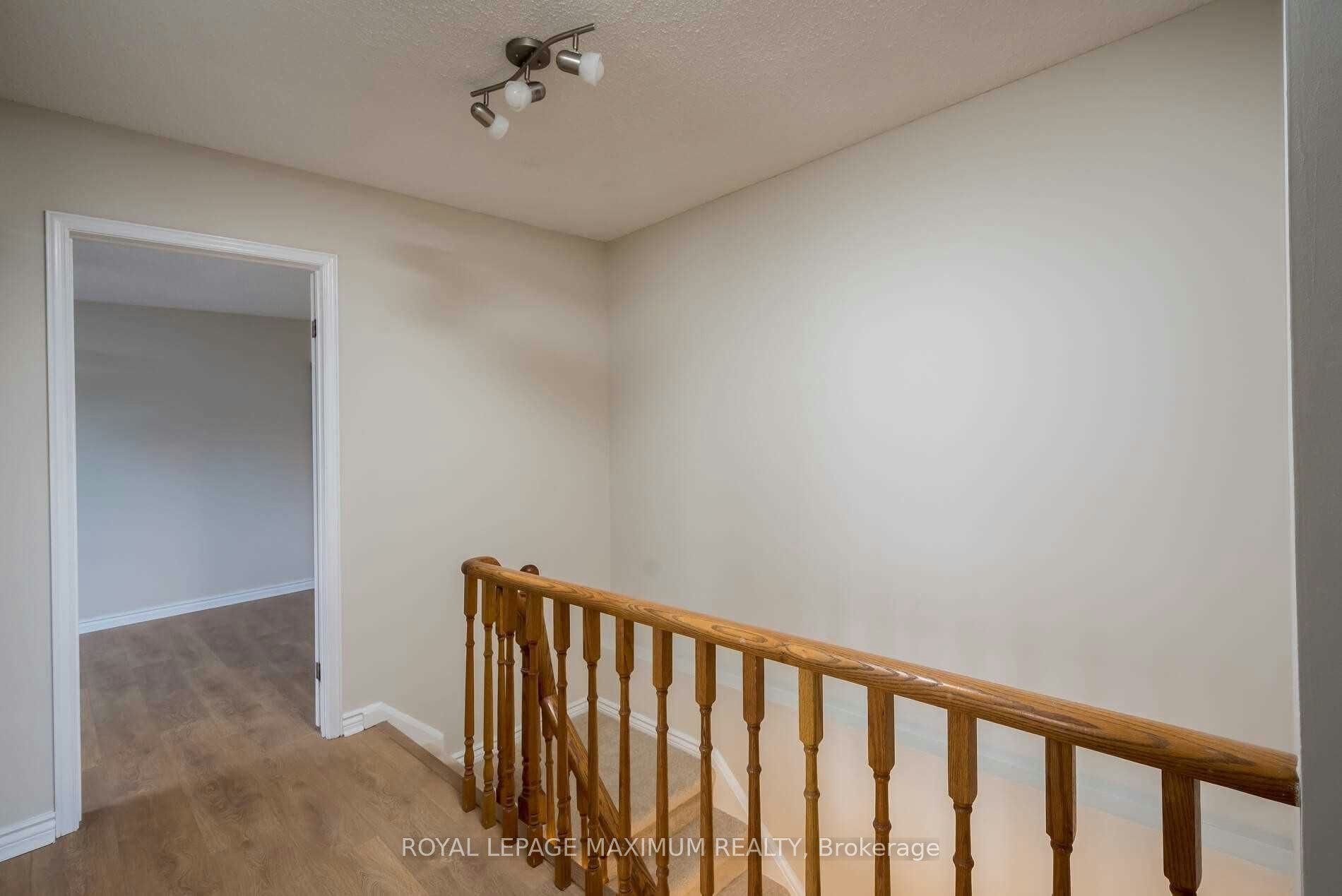 97 Coles Avenue, Vaughan, ON, L4L 1L8 - 19