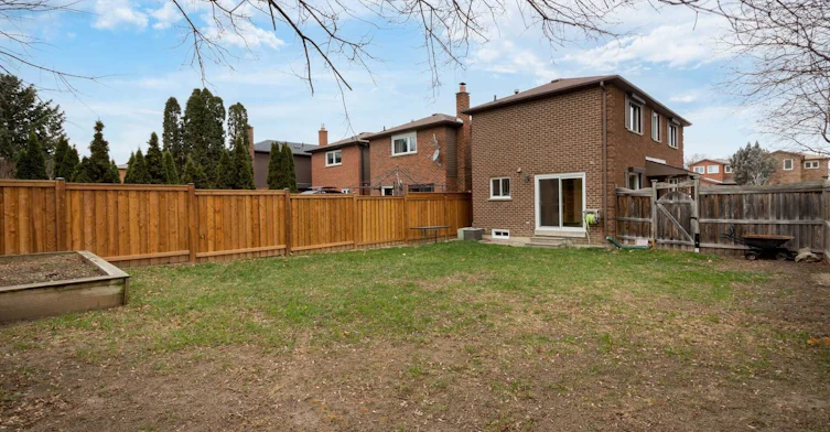 97 Coles Avenue, Vaughan, ON, L4L 1L8 - 32