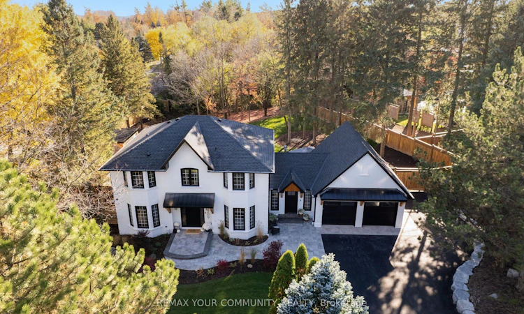 209 Heathwood Heights Drive