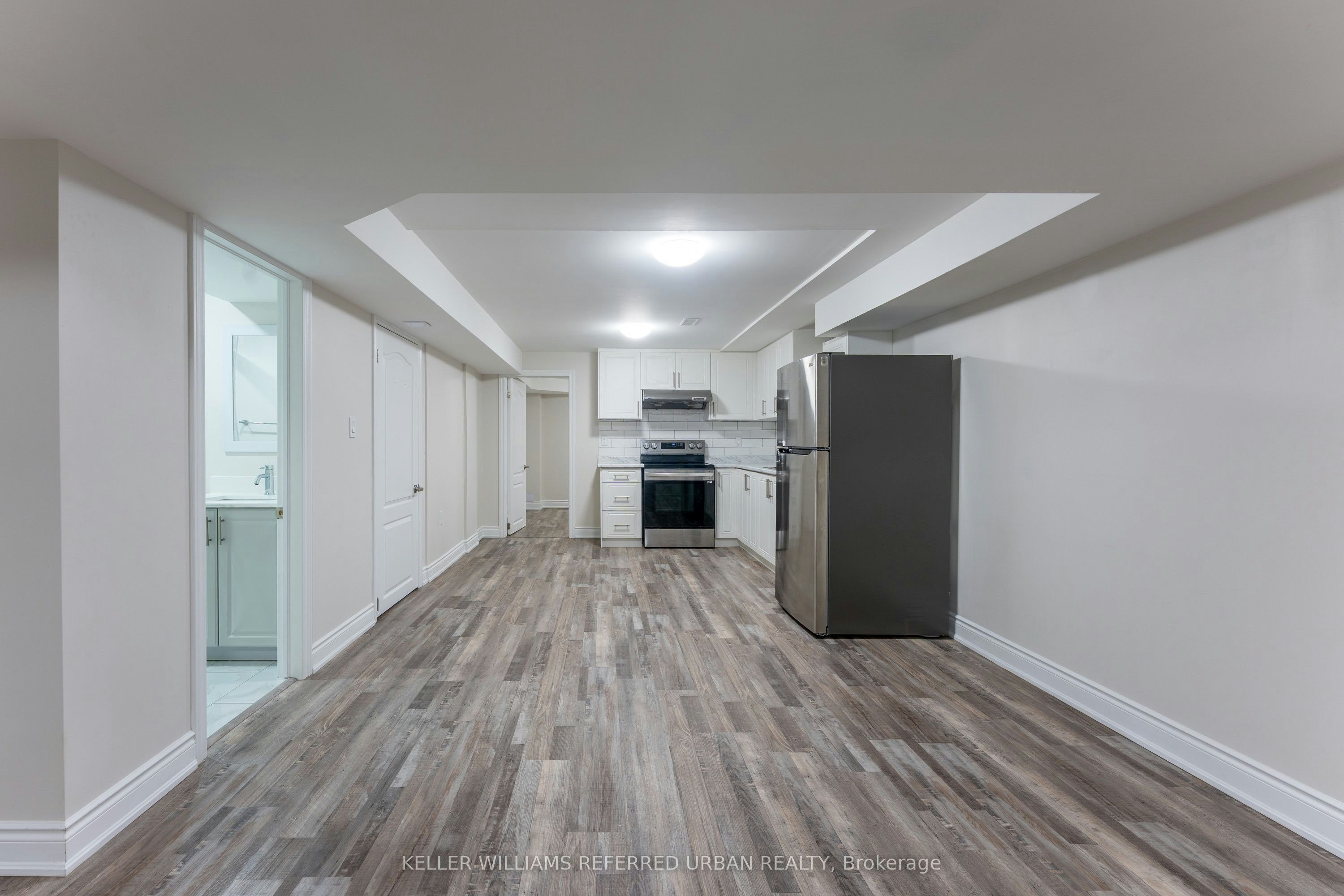 230 Waterside Crescent, Vaughan, ON, L6A 1V3 - 2
