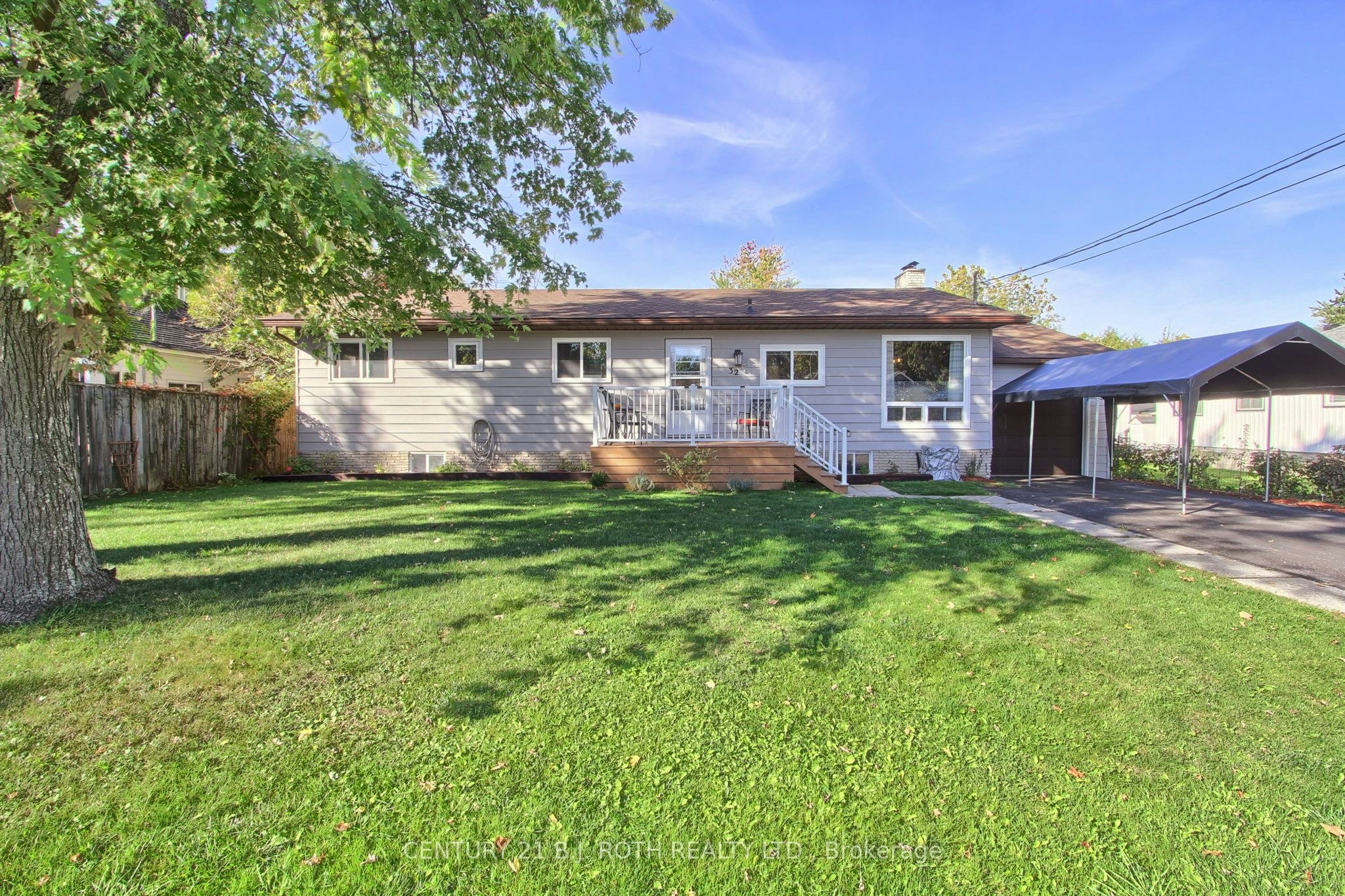 32 Franklin Beach Road, Georgina, ON, L0E 1L0