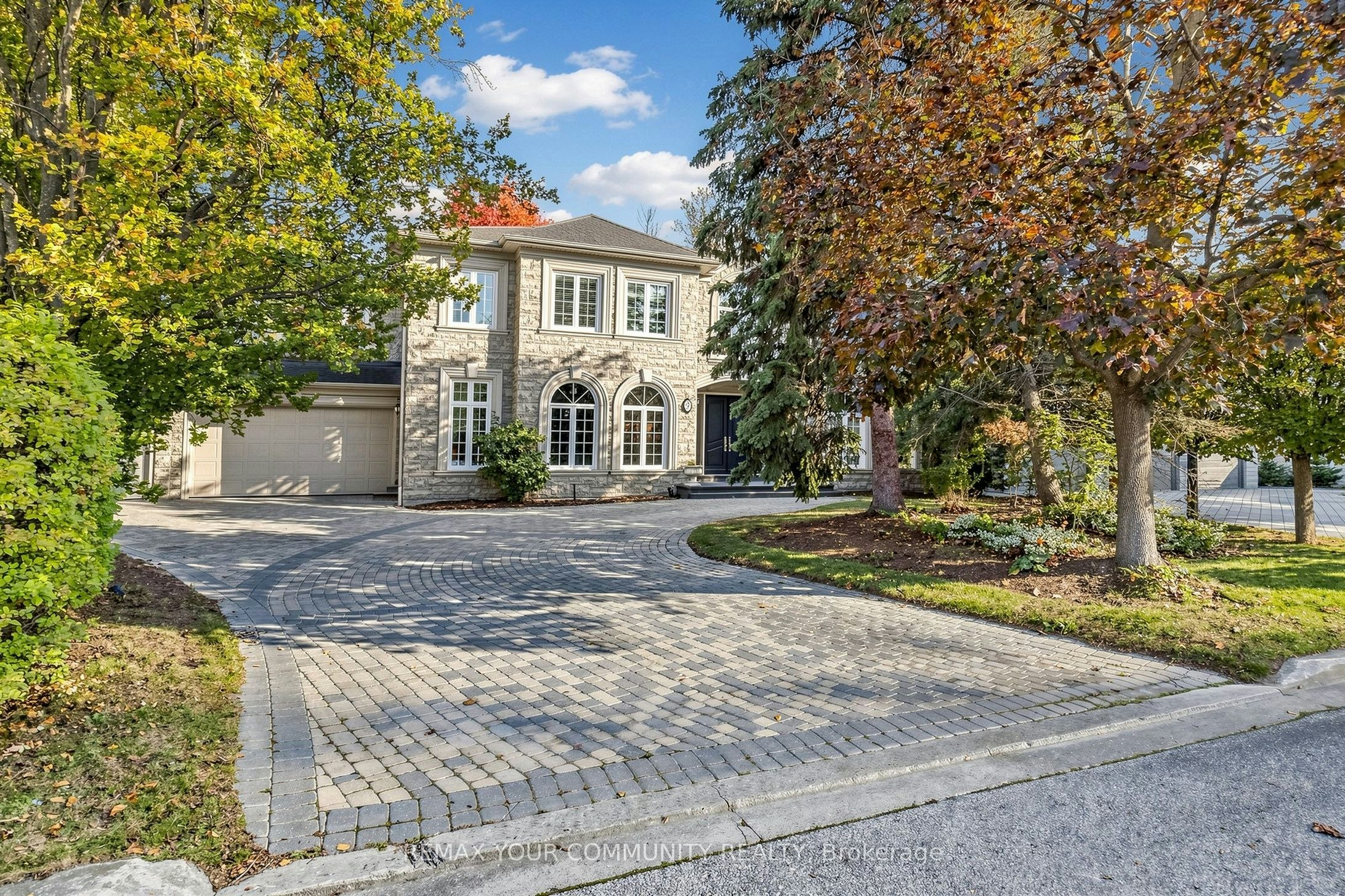 9 Bayview Forest Lane, Markham, ON, L3T 7S4