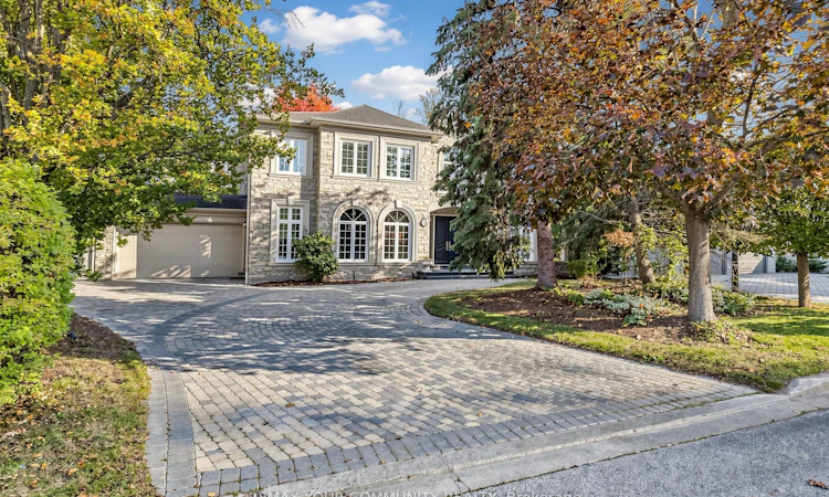 9 Bayview Forest Lane
