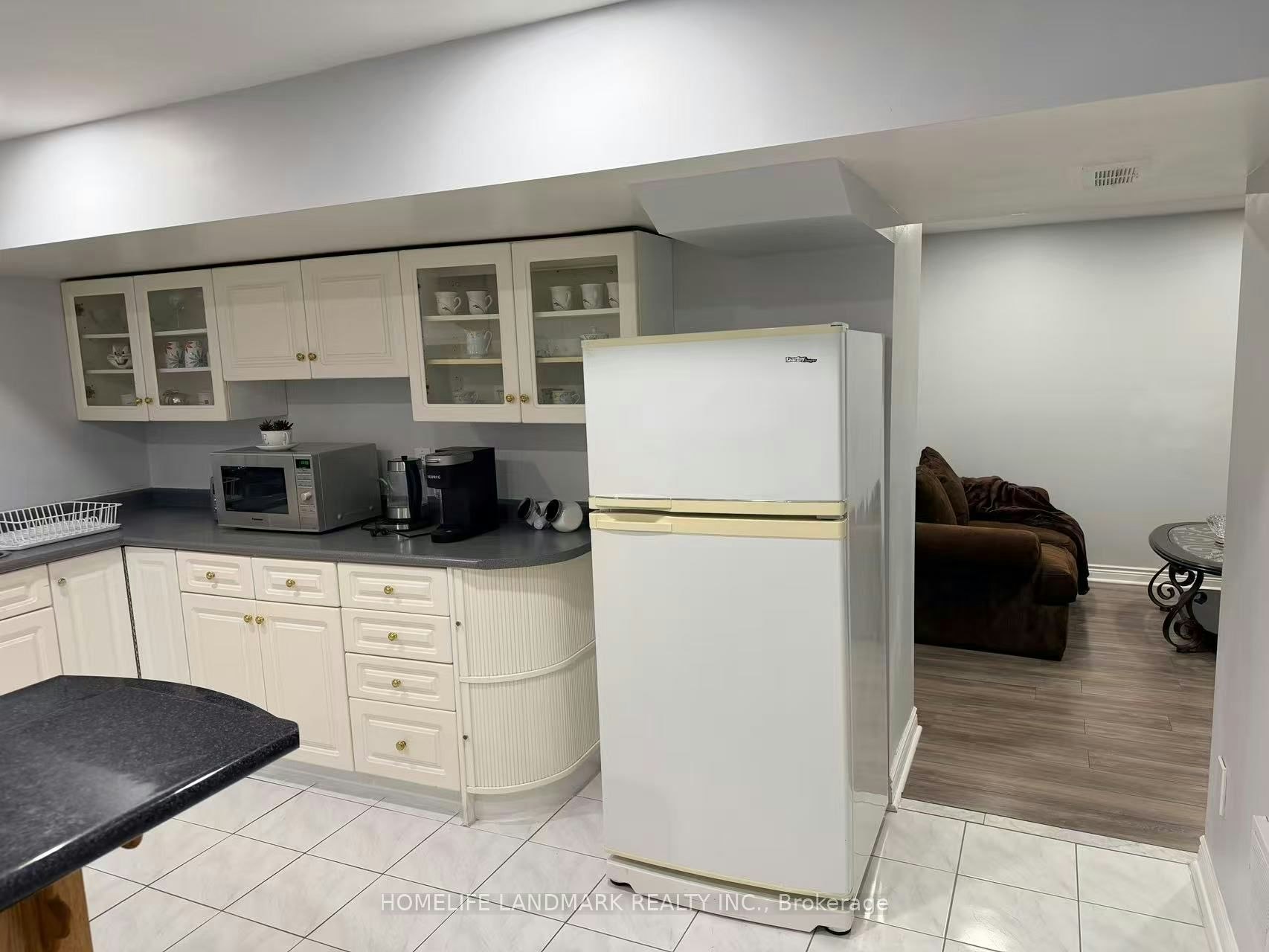 Lower-817 Norwick Road, Newmarket, ON, L3X 1K8 - 10