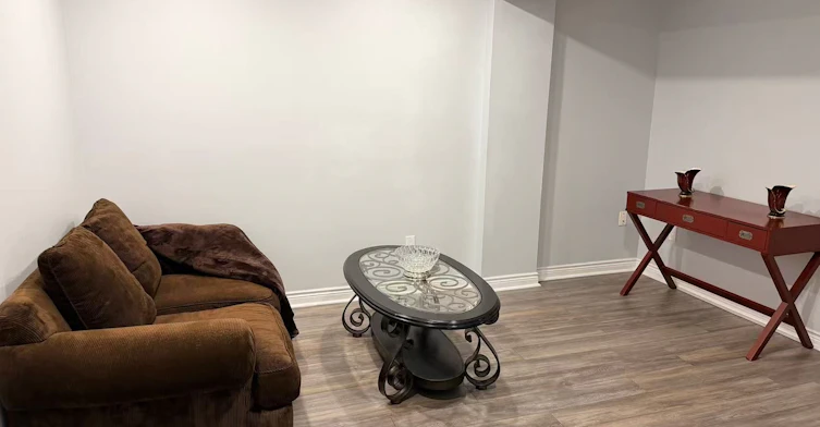 Lower-817 Norwick Road, Newmarket, ON, L3X 1K8 - 17