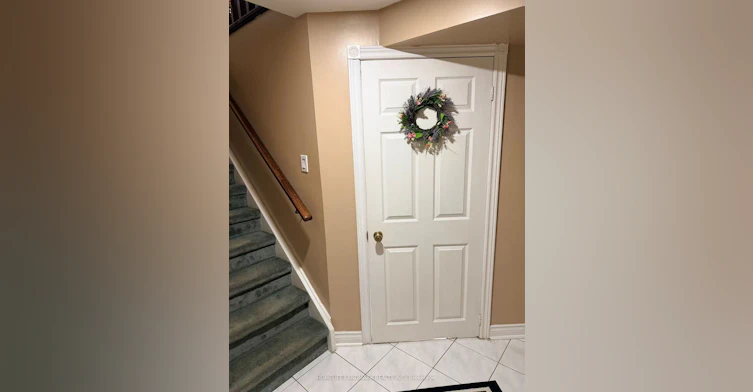 Lower-817 Norwick Road, Newmarket, ON, L3X 1K8 - 4