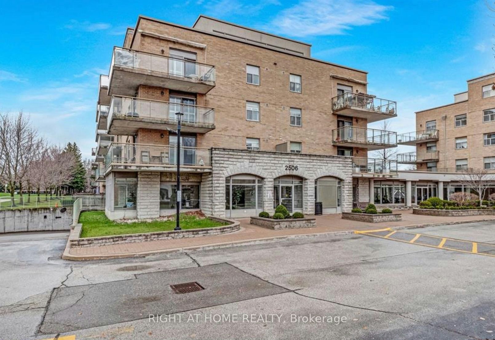 501-2506 Rutherford Road, Vaughan, ON, L4K 5N4