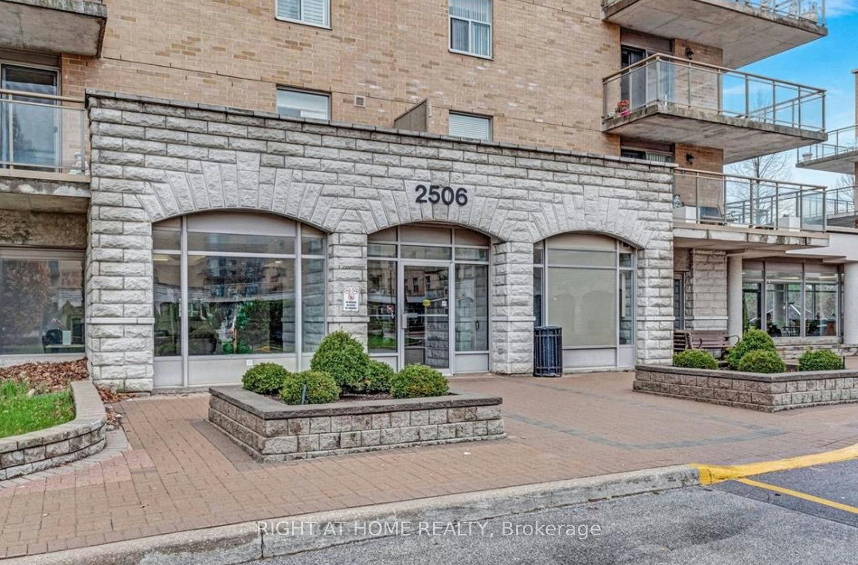 501-2506 Rutherford Road, Vaughan, ON, L4K 5N4