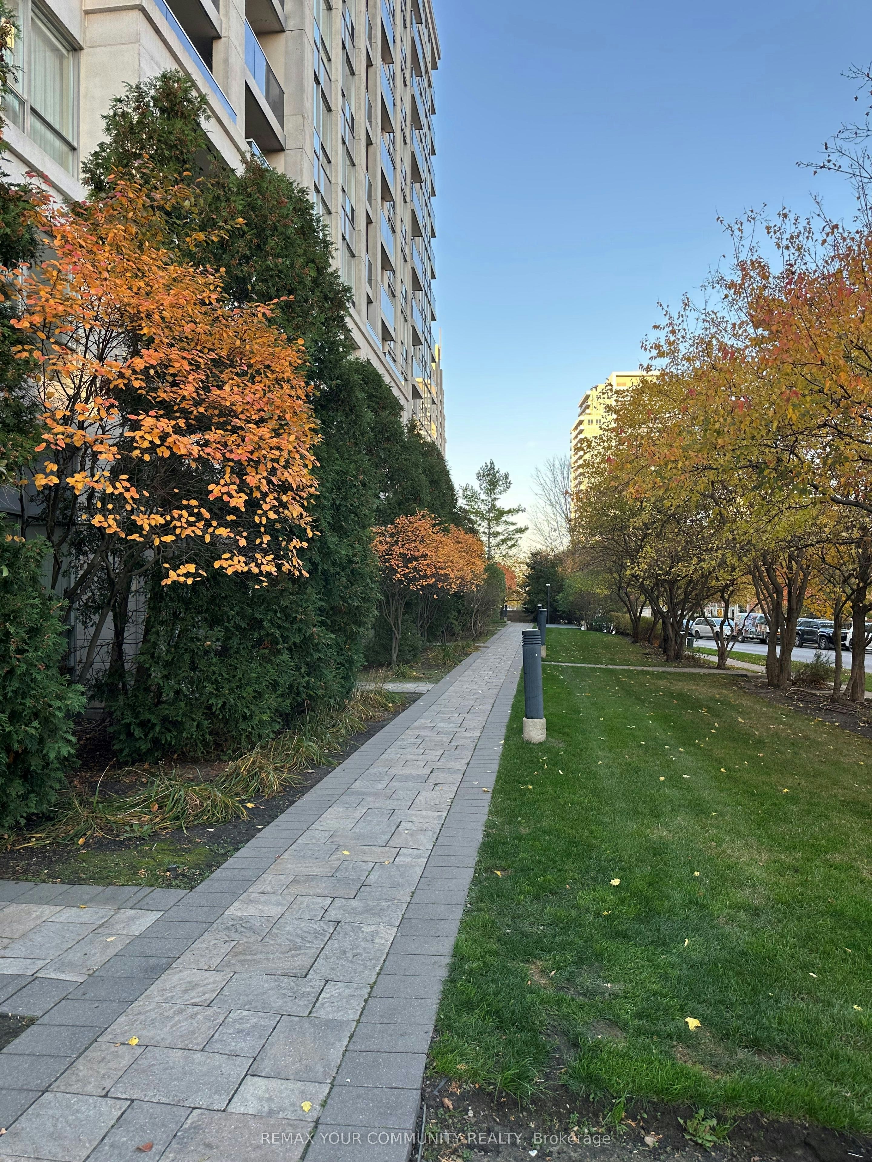 1207-50 Disera Drive, Vaughan, ON, L4J 9E9 - 14