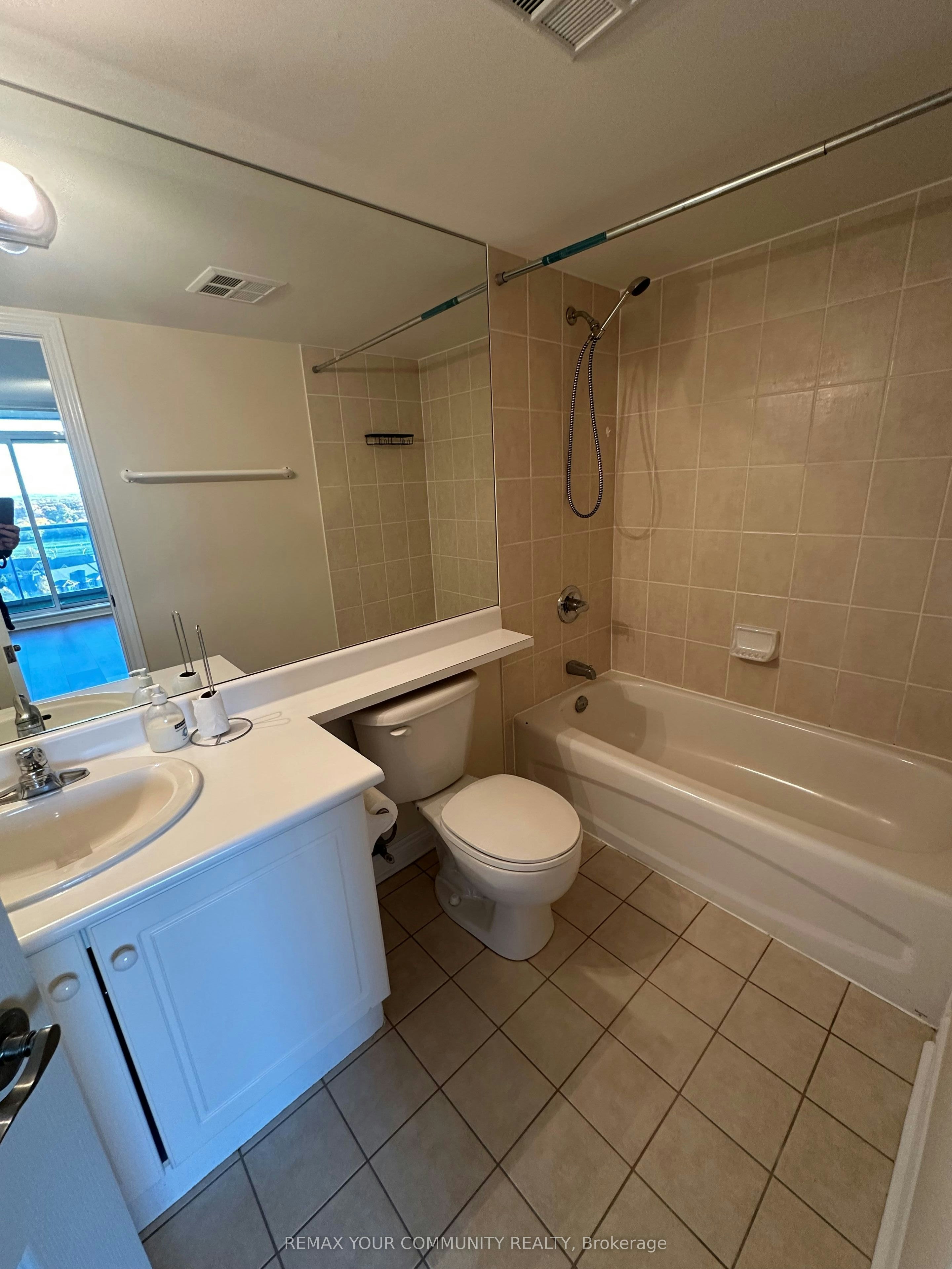 1207-50 Disera Drive, Vaughan, ON, L4J 9E9 - 12