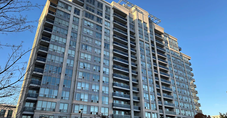 1207-50 Disera Drive, Vaughan, ON, L4J 9E9