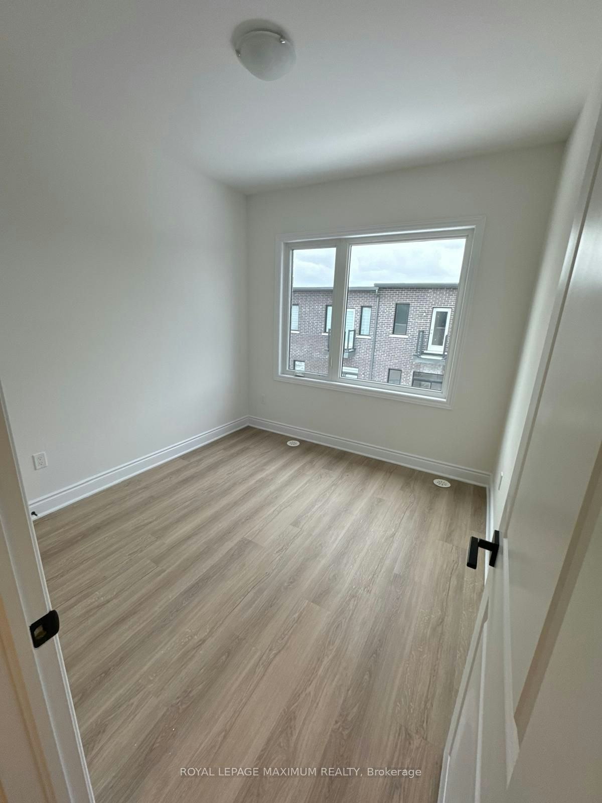 82 Paradox Street, Vaughan, ON, L4L 1A7 - 21