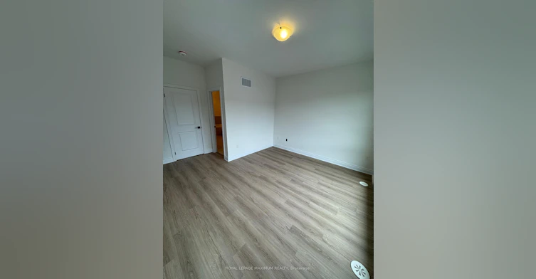 82 Paradox Street, Vaughan, ON, L4L 1A7 - 12