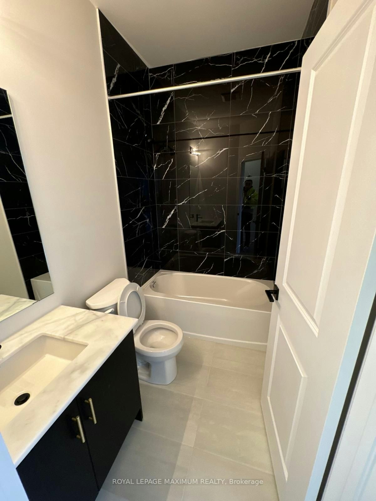 82 Paradox Street, Vaughan, ON, L4L 1A7 - 16