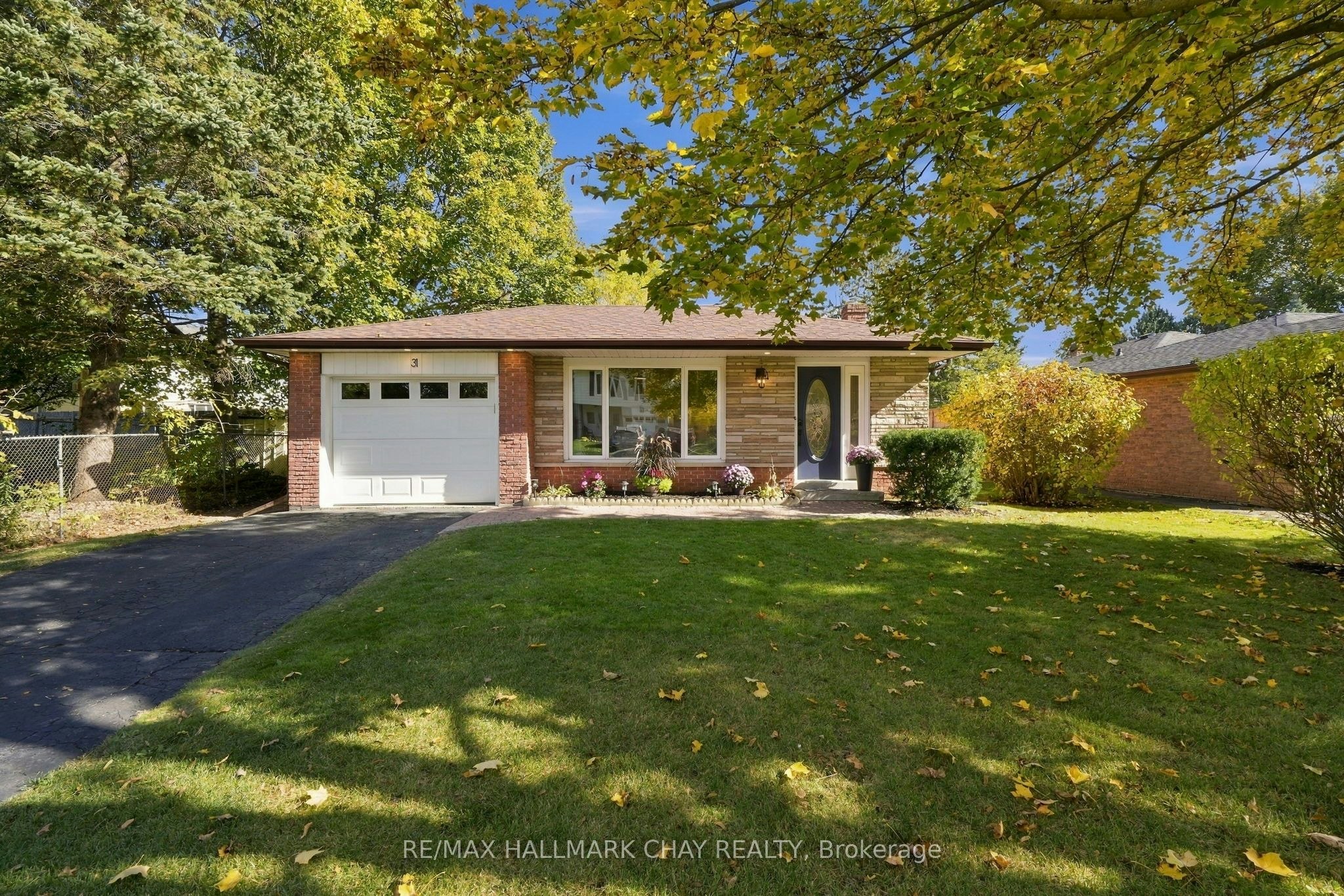 31 Mitchell Avenue, New Tecumseth, ON, L9R 1C9