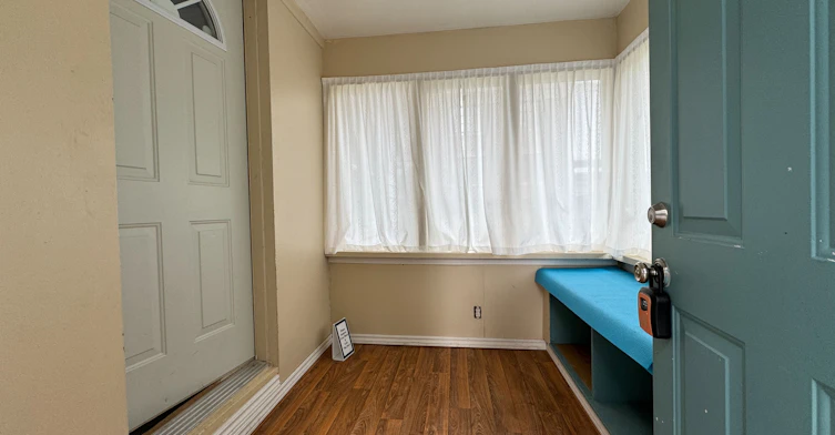 main & upper-49 Sunset Beach Road, Richmond Hill, ON, L4E 3G7 - 4