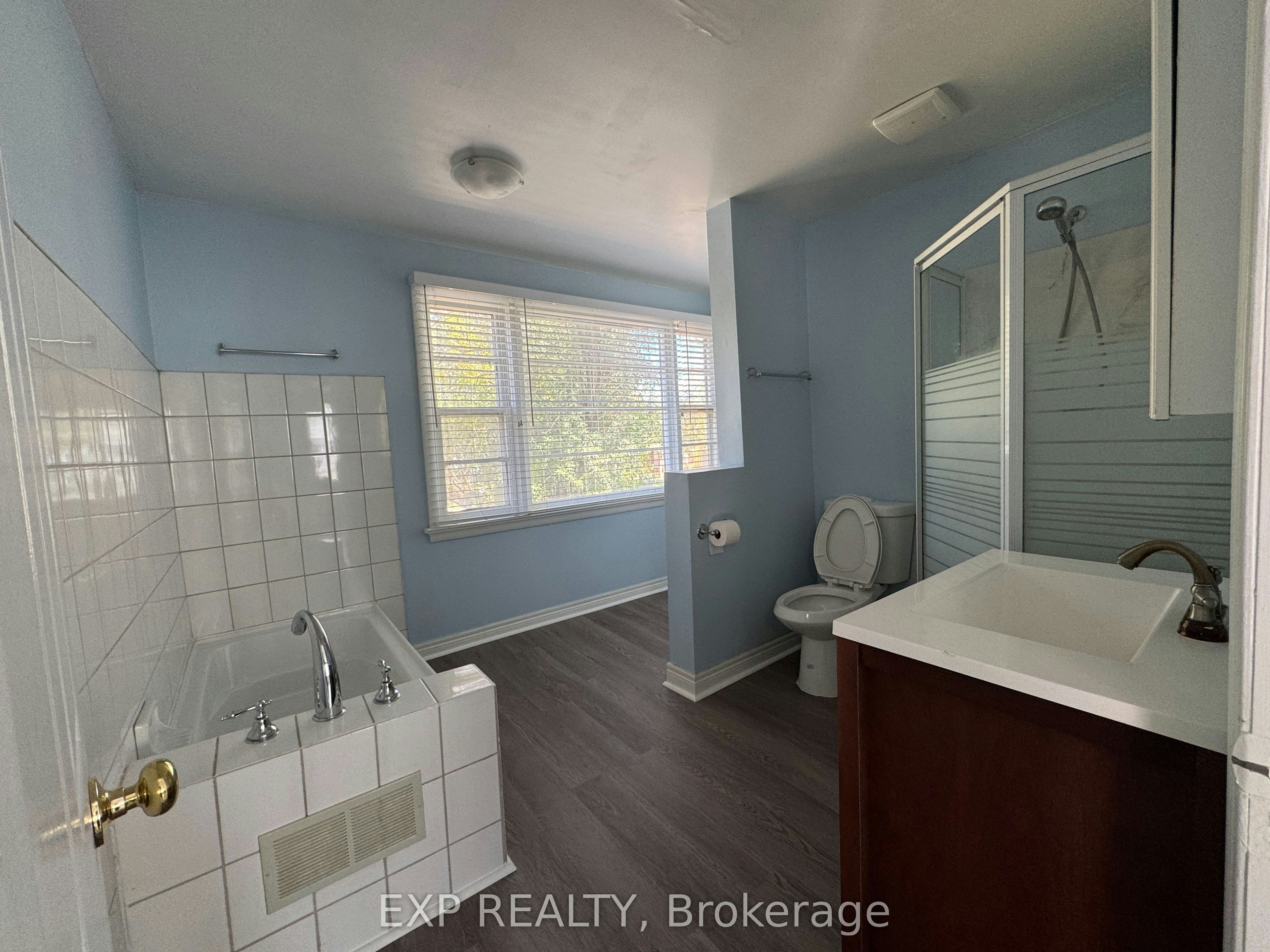 main & upper-49 Sunset Beach Road, Richmond Hill, ON, L4E 3G7 - 18