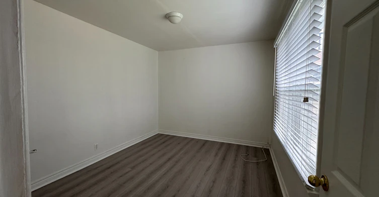 main & upper-49 Sunset Beach Road, Richmond Hill, ON, L4E 3G7 - 11