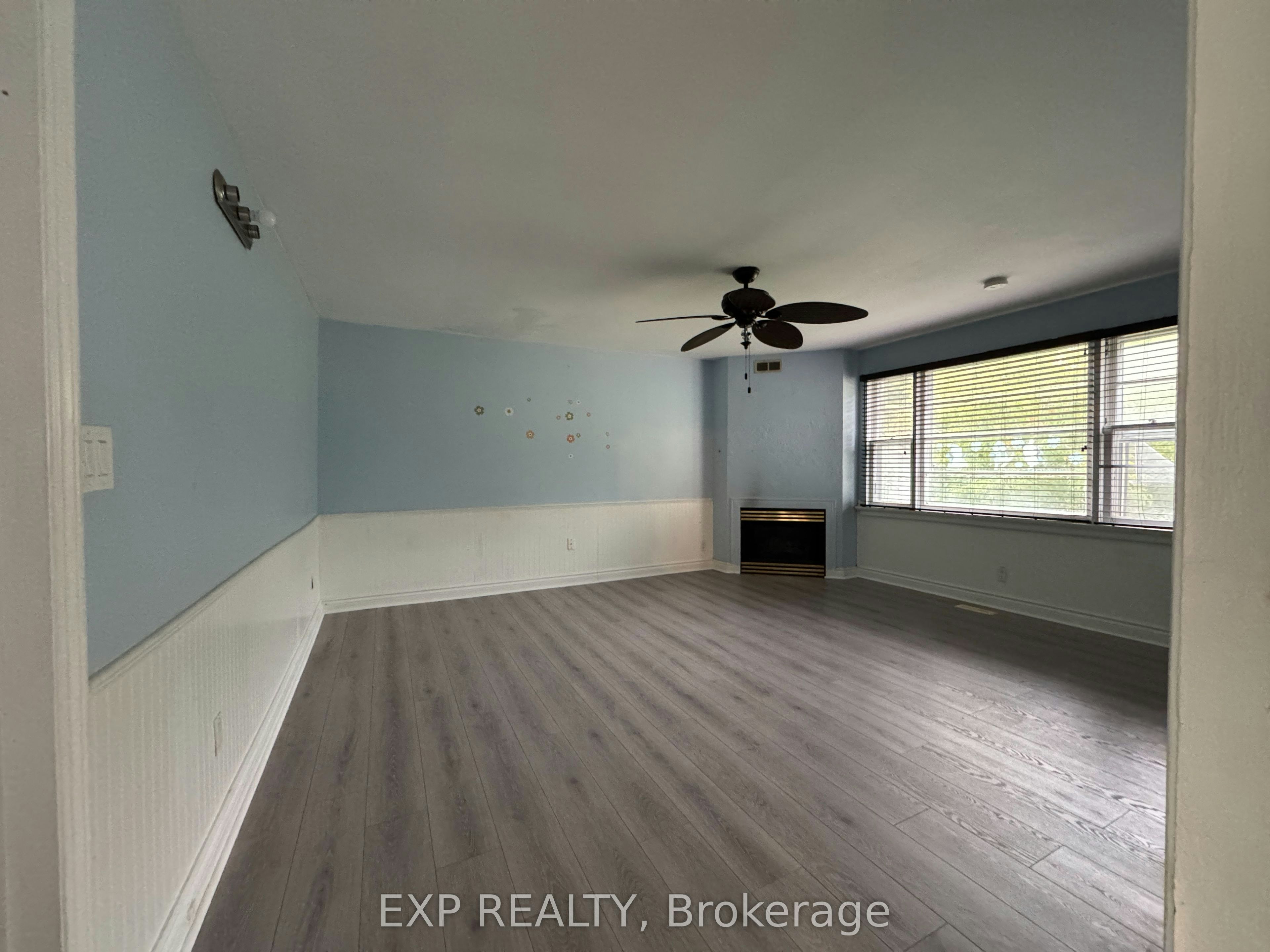 main & upper-49 Sunset Beach Road, Richmond Hill, ON, L4E 3G7 - 10