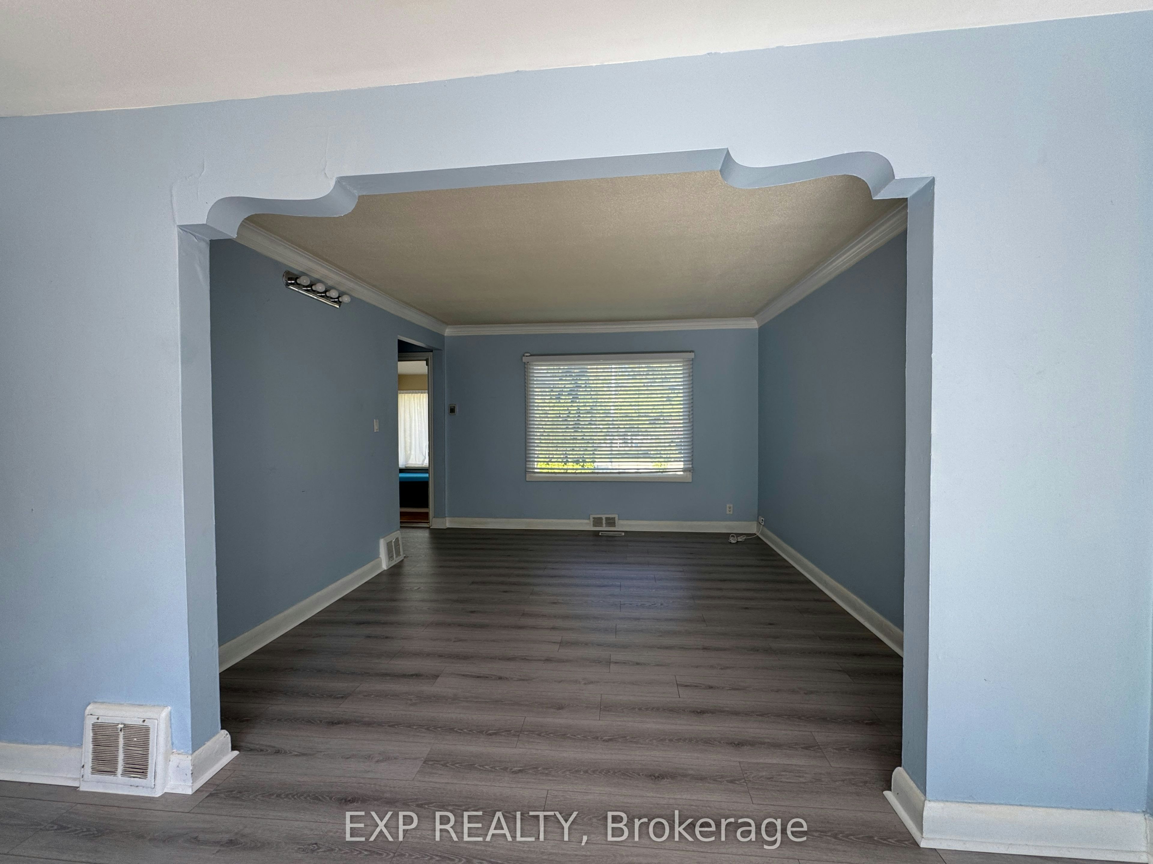 main & upper-49 Sunset Beach Road, Richmond Hill, ON, L4E 3G7 - 24