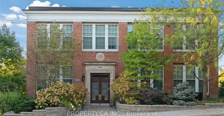 103-543 Timothy Street, Newmarket, ON, L3Y 1R1