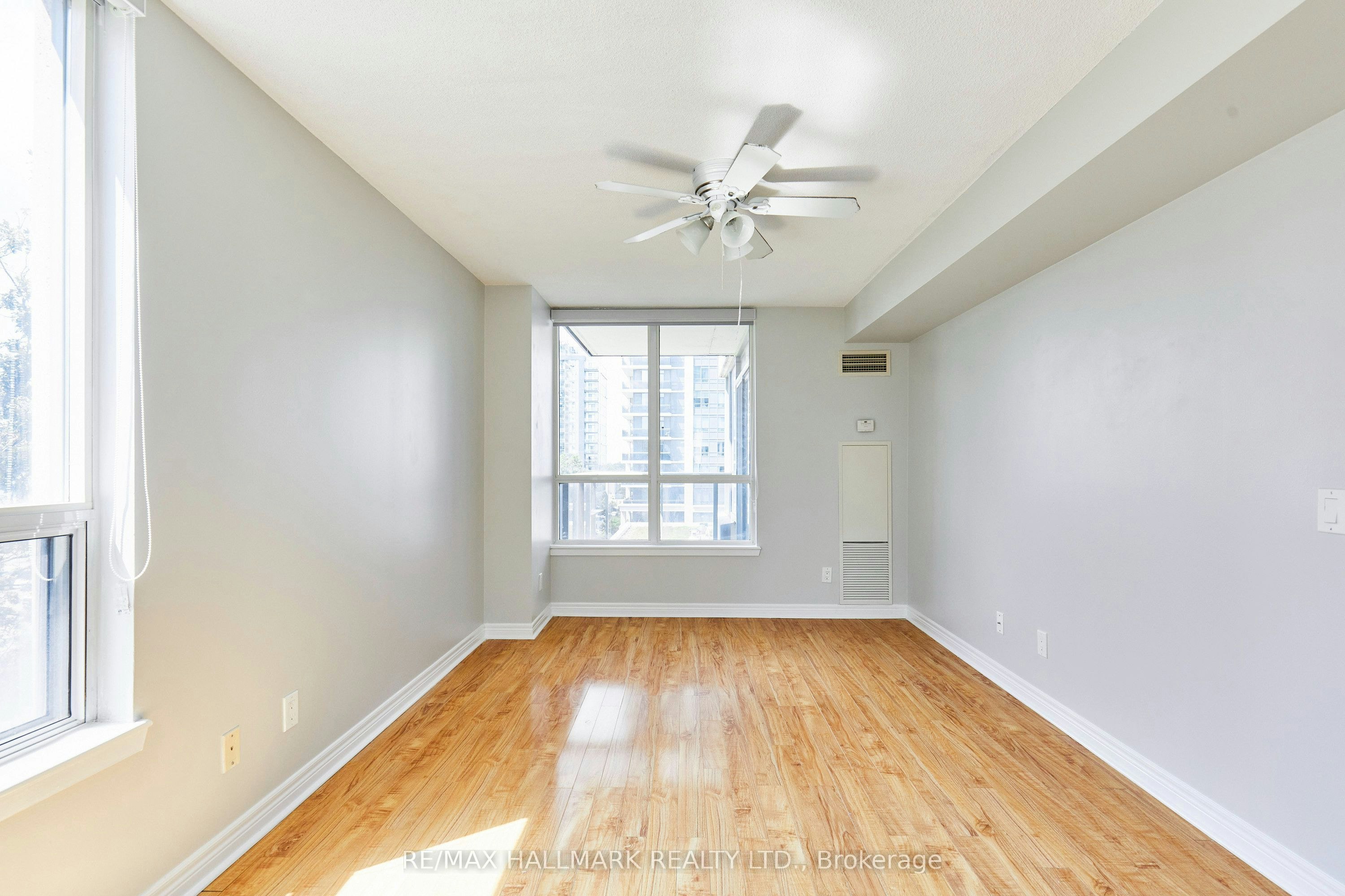 307-60 Disera Drive, Vaughan, ON, L4J 9G1 - 24