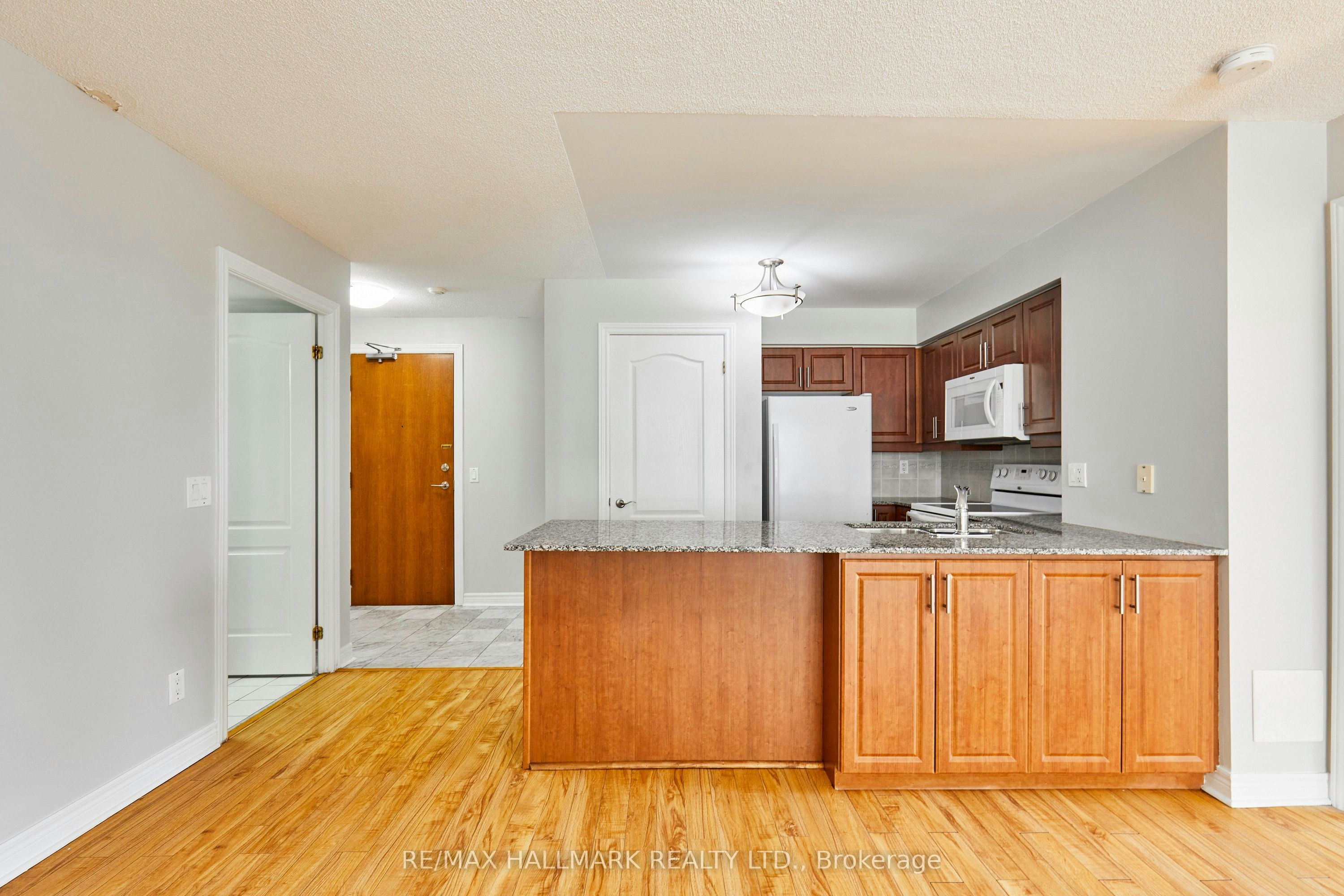 307-60 Disera Drive, Vaughan, ON, L4J 9G1 - 15