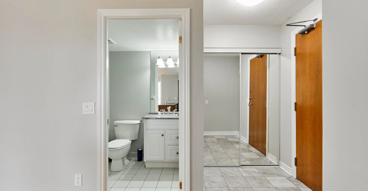 307-60 Disera Drive, Vaughan, ON, L4J 9G1 - 14