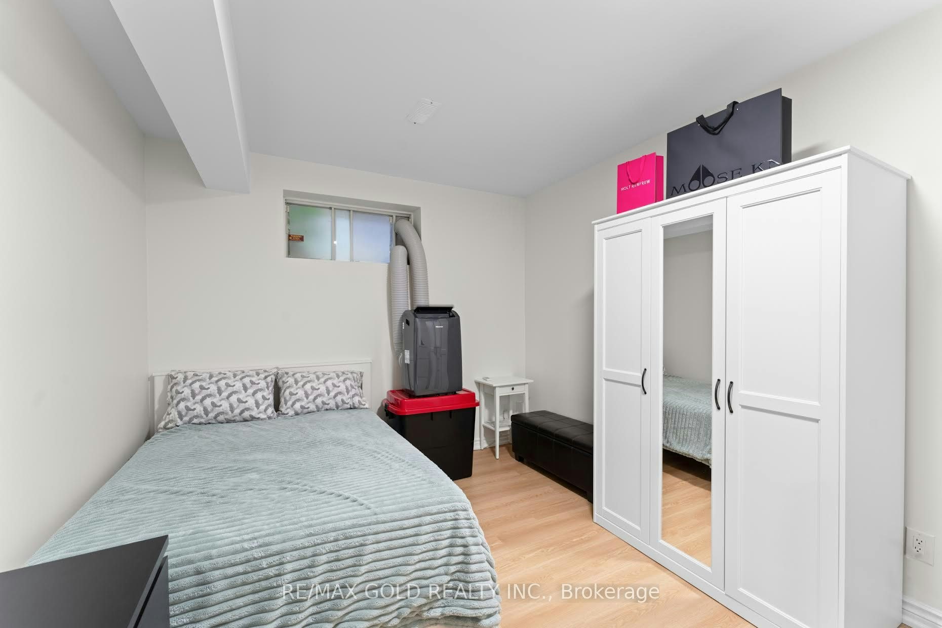 20 Garden Avenue, Richmond Hill, ON, L4C 6L9 - 5