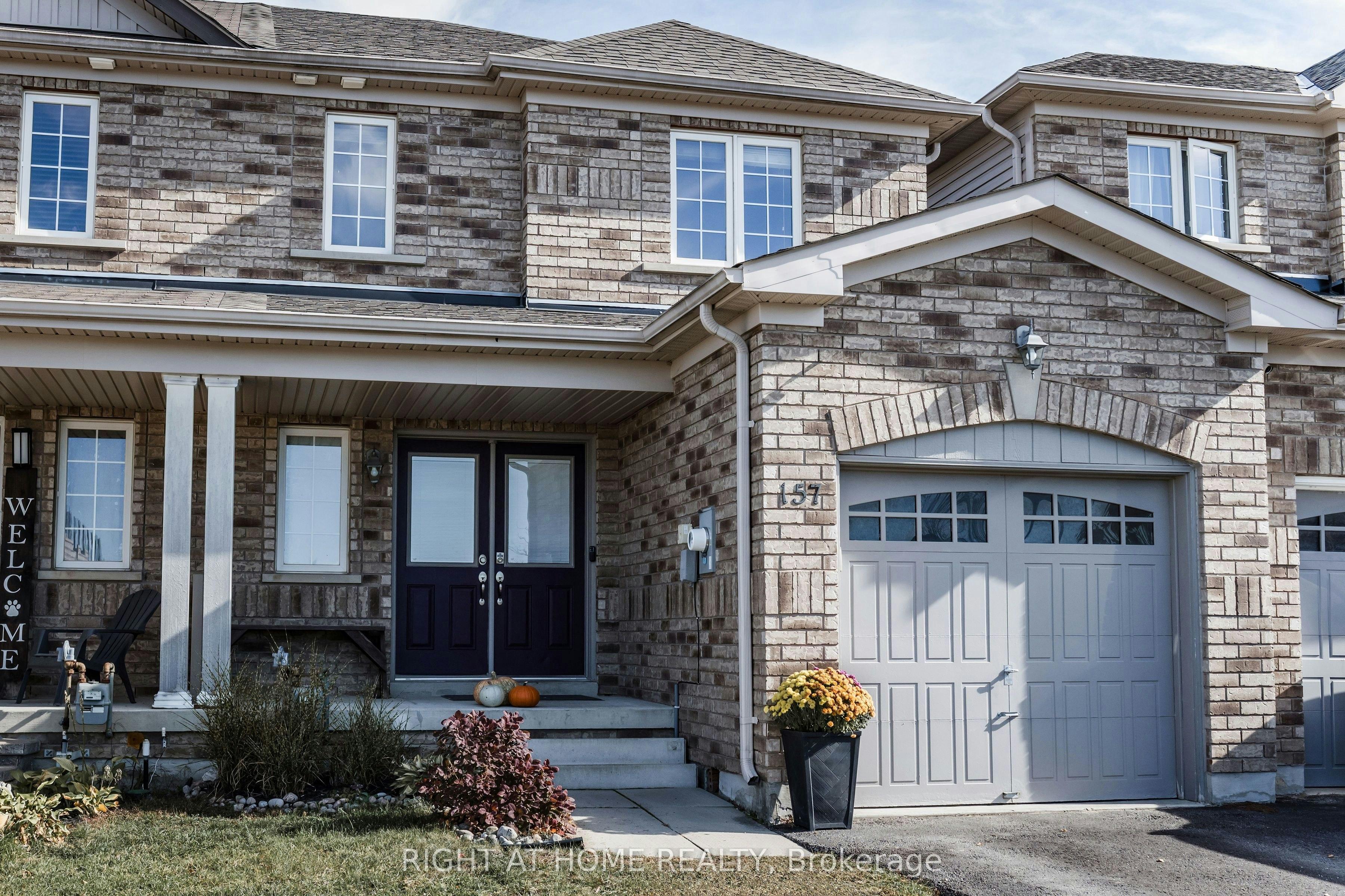 157 Greenwood Drive, Essa, ON, L3W 0E4